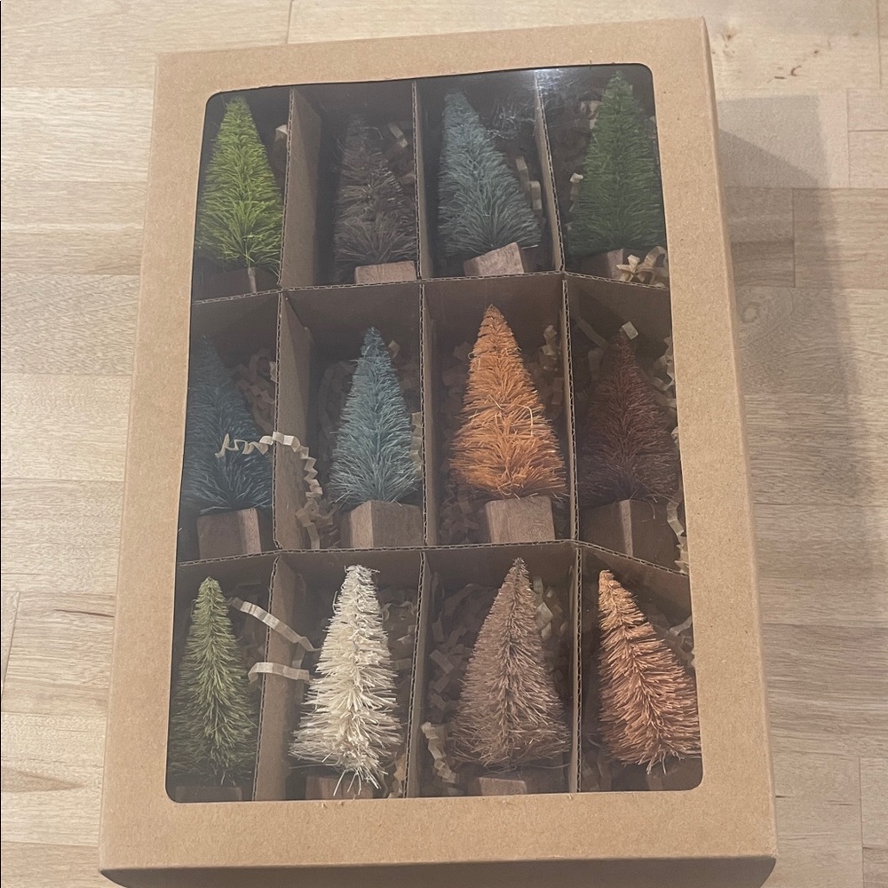 Anthropologie terrain bottle brush tree set